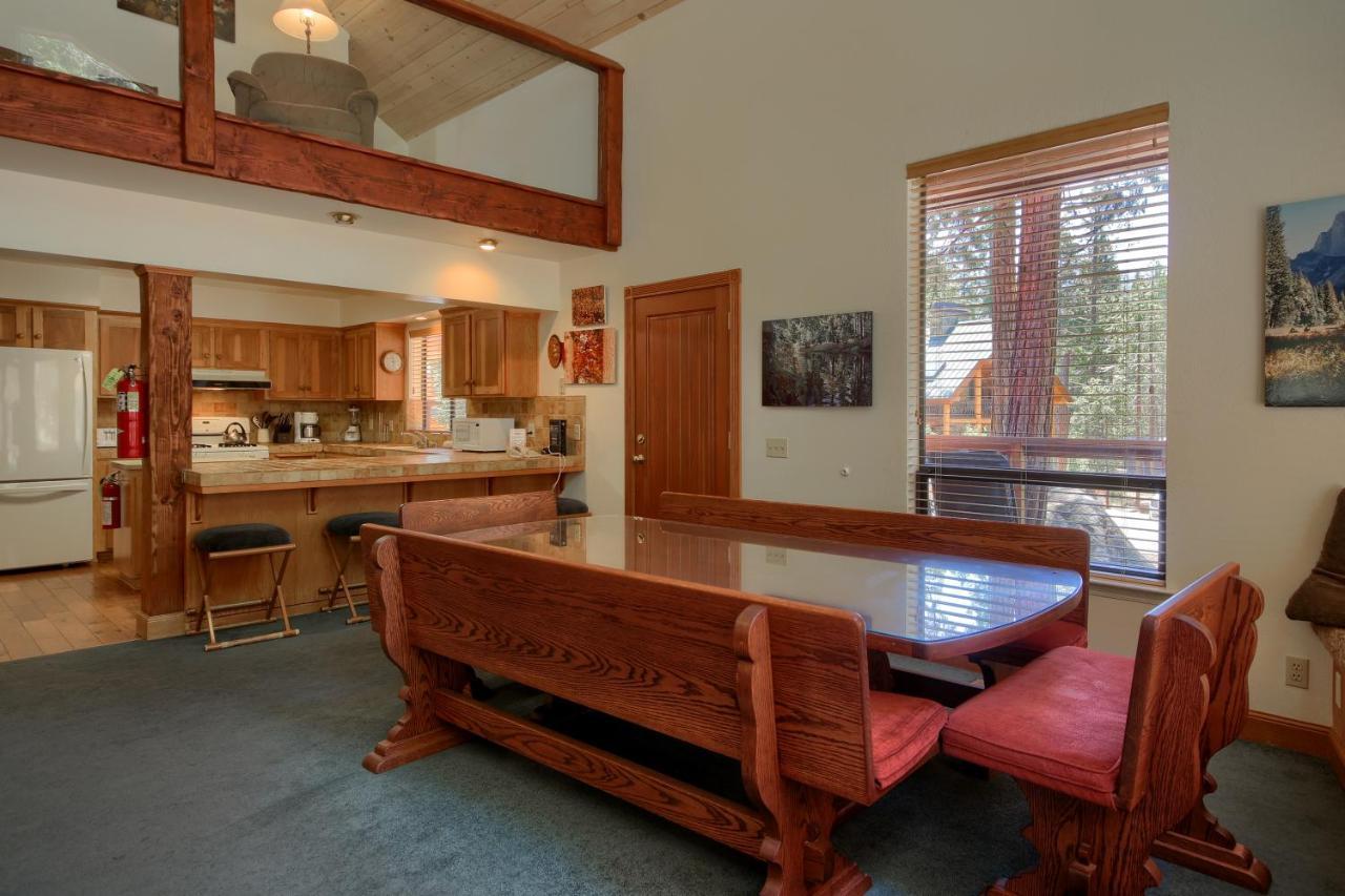 92r Jolie * North Wawona